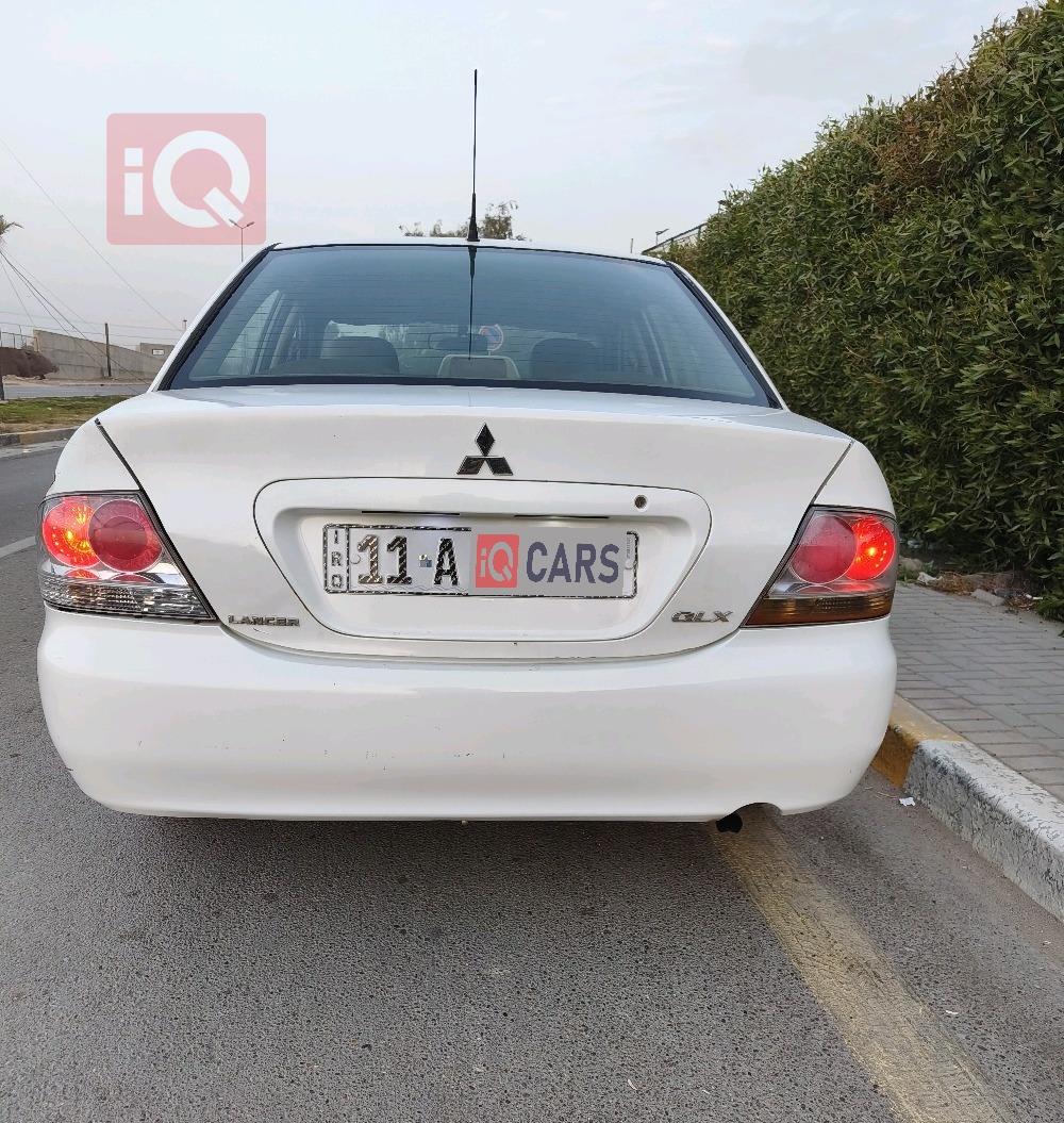 ميتسوبيشي لانسر